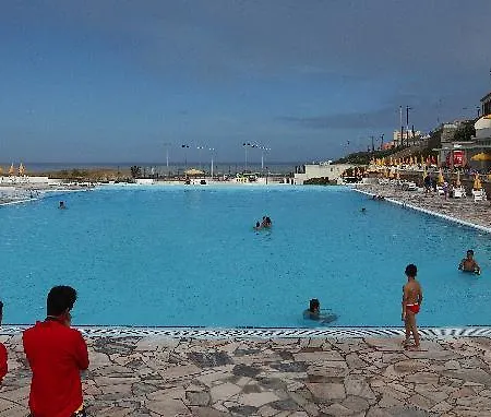 솔 - 아파르타멘토 투리스티코스 *